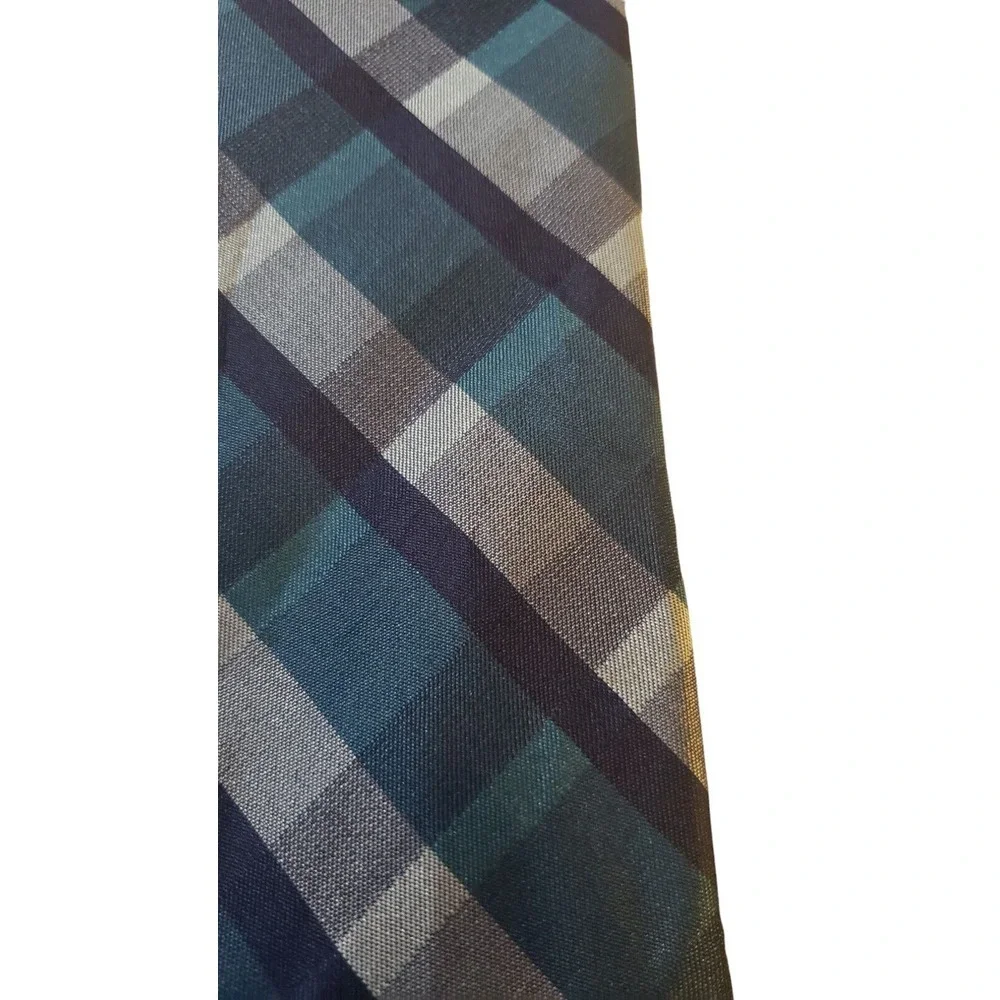 Calvin Klein Men Necktie 3.75 x 59 Silk Navy Tea Plaid Executive Office Work Tie
